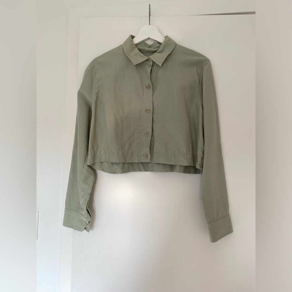 Aritzia Linen Set (green, size small) - Picture 5 of 10